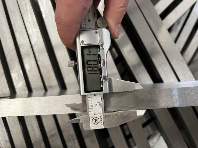 Customized Hydraulic Shearing Machine Blades Shear Stainless Steel Blades Cutting Knife Metal Cutting Machine Blade 17